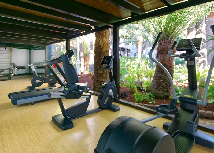 Hotel Parque Tropical